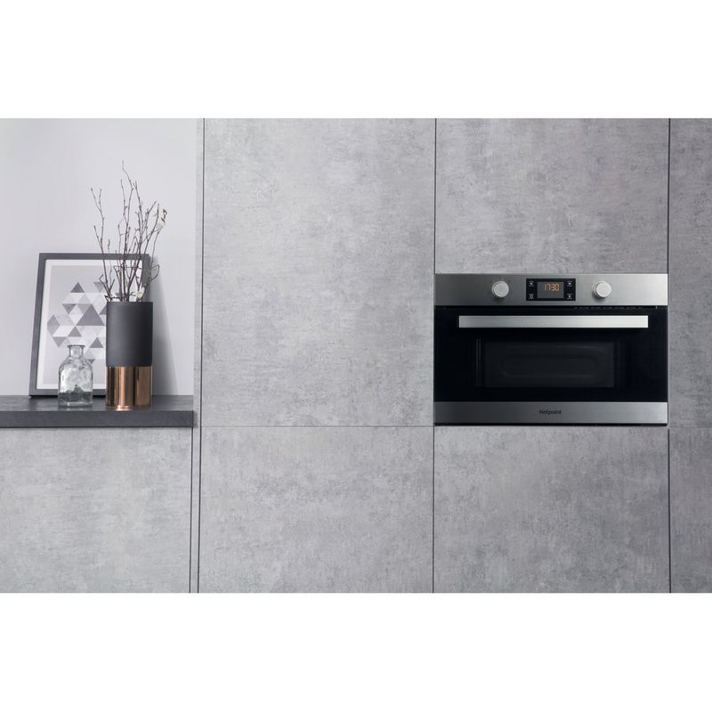 Hotpoint Microwave Built-in MD 344 IX H Stainless steel Electronic 31 MW+Grill function 1000 Lifestyle frontal