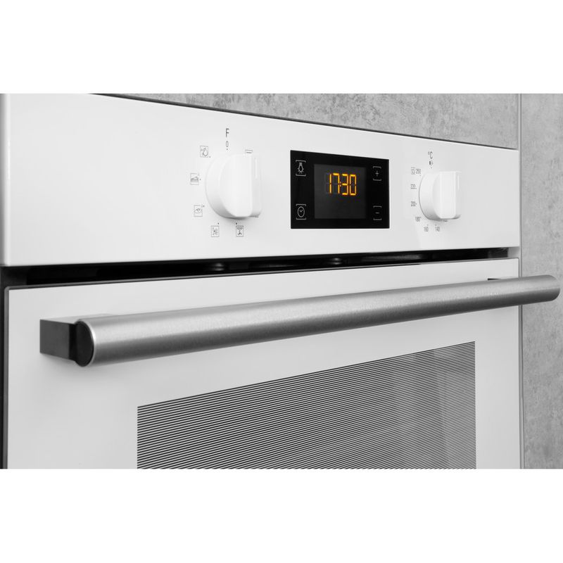 Hotpoint OVEN Built-in SA2 540 H WH Electric A Lifestyle control panel