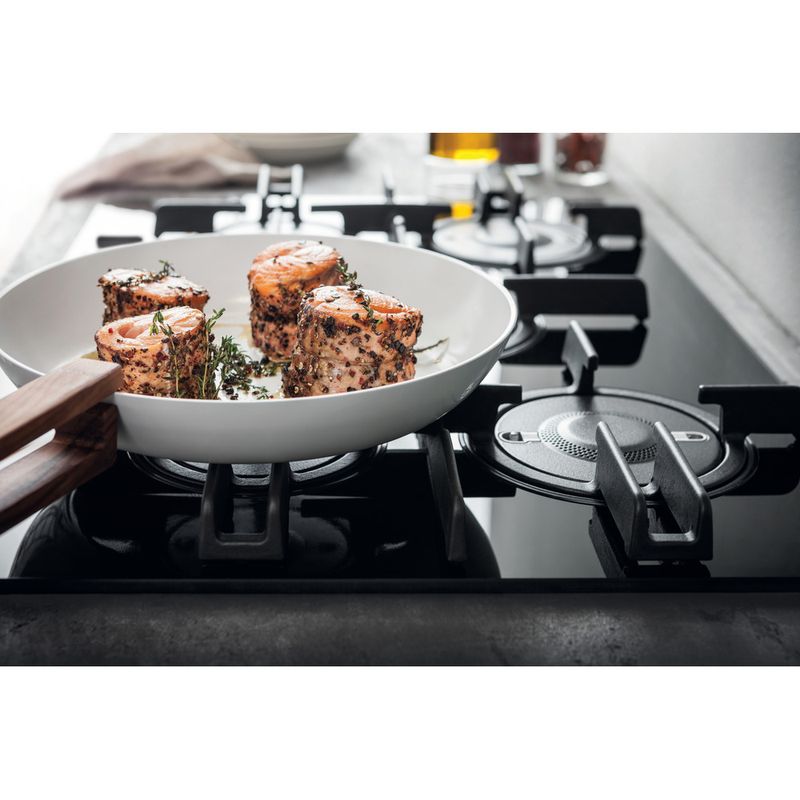 Hotpoint HOB FTGHG 751 D/H(BK) Black GAS Lifestyle detail