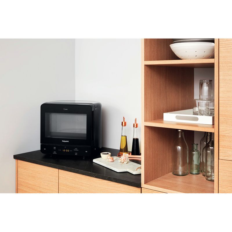 hotpoint mwh 1331 b solo microwave