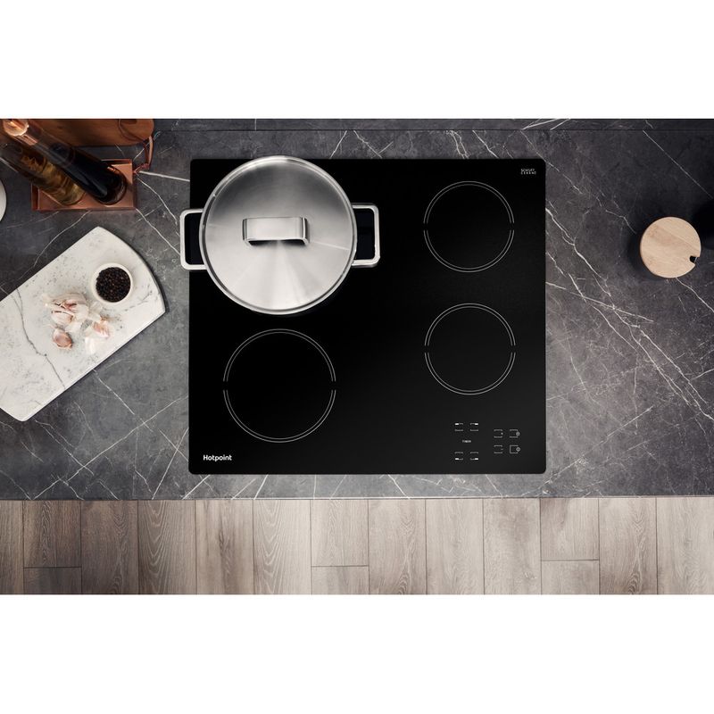 Hotpoint HOB HR 651 C H Black Radiant vitroceramic Lifestyle frontal