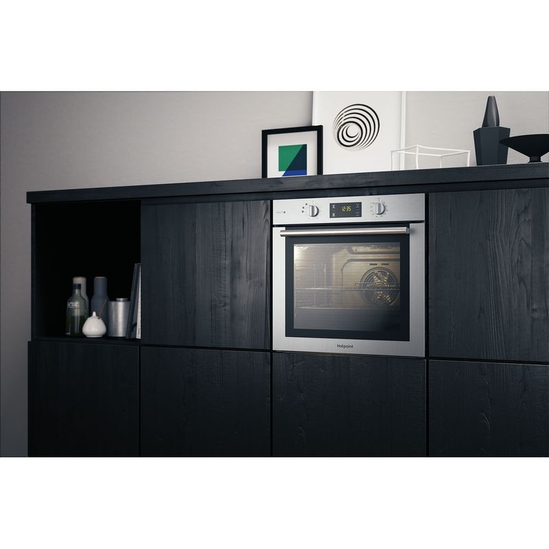Hotpoint OVEN Built-in FA4S 544 IX H Electric A Lifestyle perspective