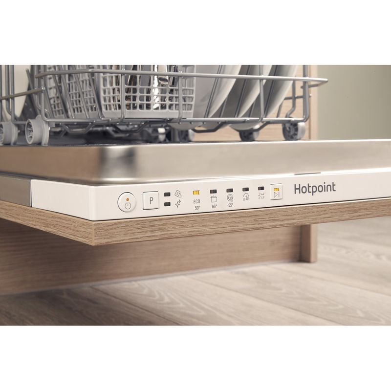 Hotpoint-Dishwasher-Built-in-HSIE-2B19-UK-Full-integrated-A--Lifestyle-control-panel