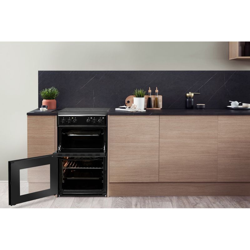 Hotpoint Double Cooker HD5V92KCB/UK Black A Vitroceramic Lifestyle frontal open