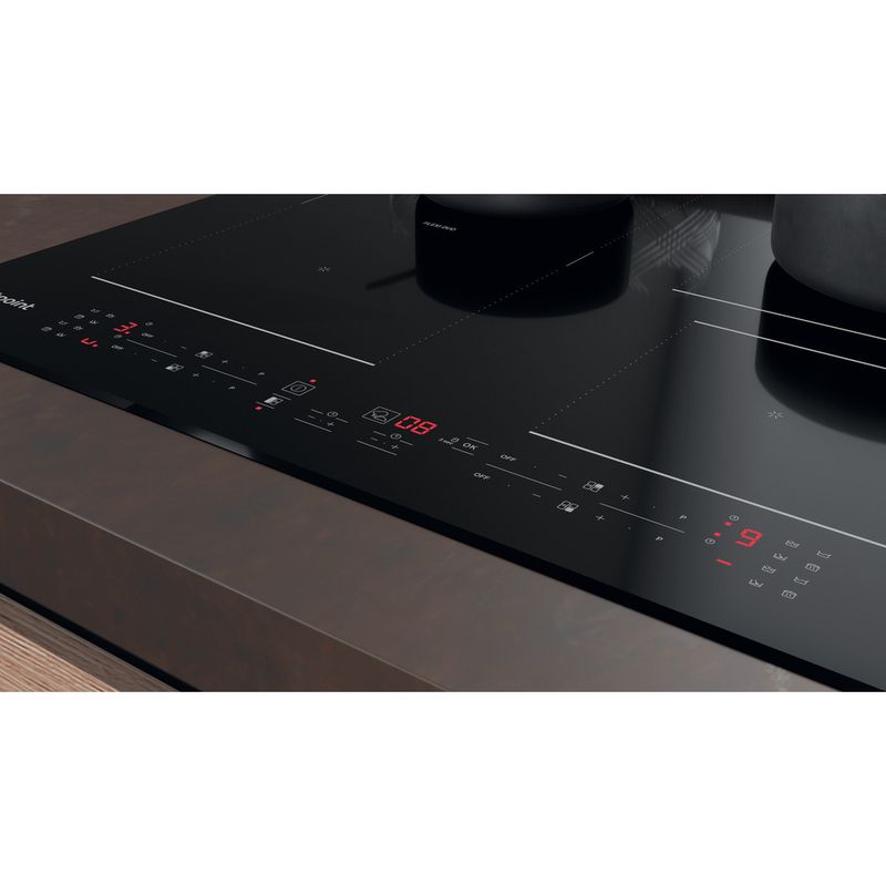 Hotpoint HOB TB 7960C BF Black Induction vitroceramic Lifestyle control panel