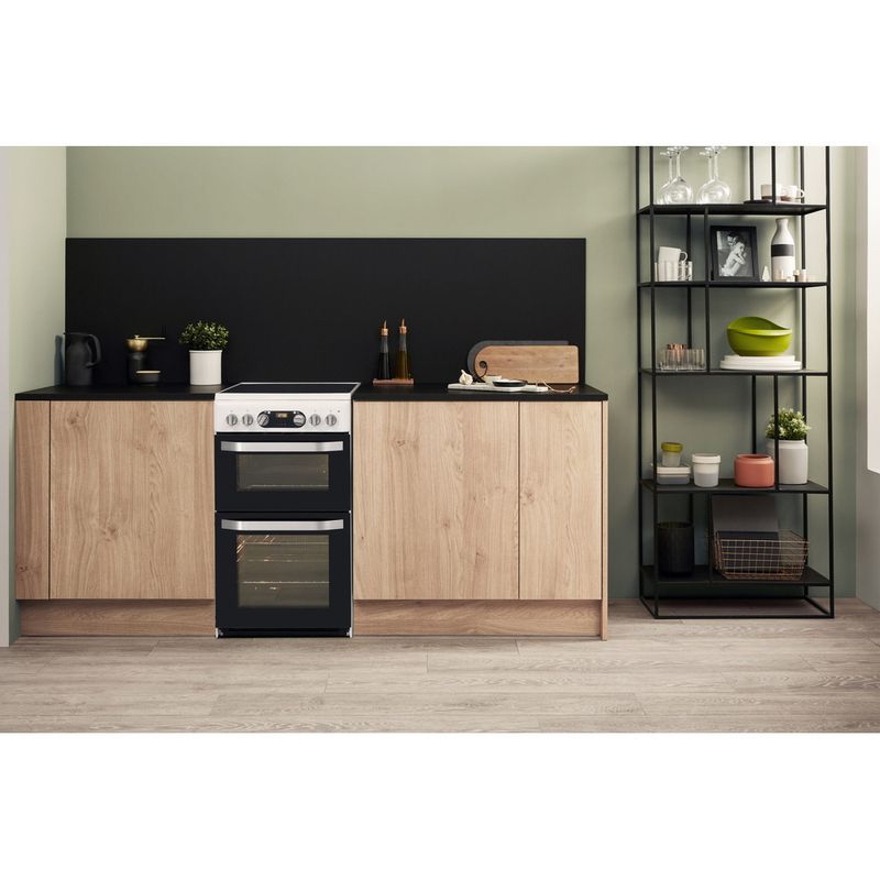 Hotpoint Double Cooker HD5V93CCW/UK White A Vitroceramic Lifestyle frontal