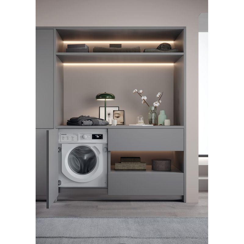 Hotpoint Washing machine Built-in BI WMHG 91484 UK White Front loader C Lifestyle frontal