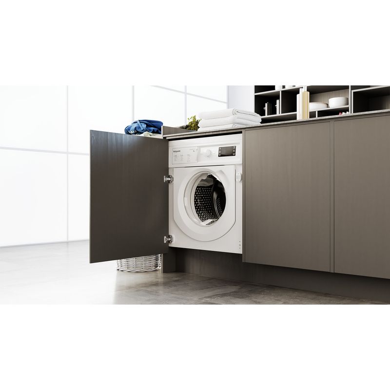 Hotpoint-Washing-machine-Built-in-BI-WMHG-81484-UK-White-Front-loader-C-Lifestyle-perspective