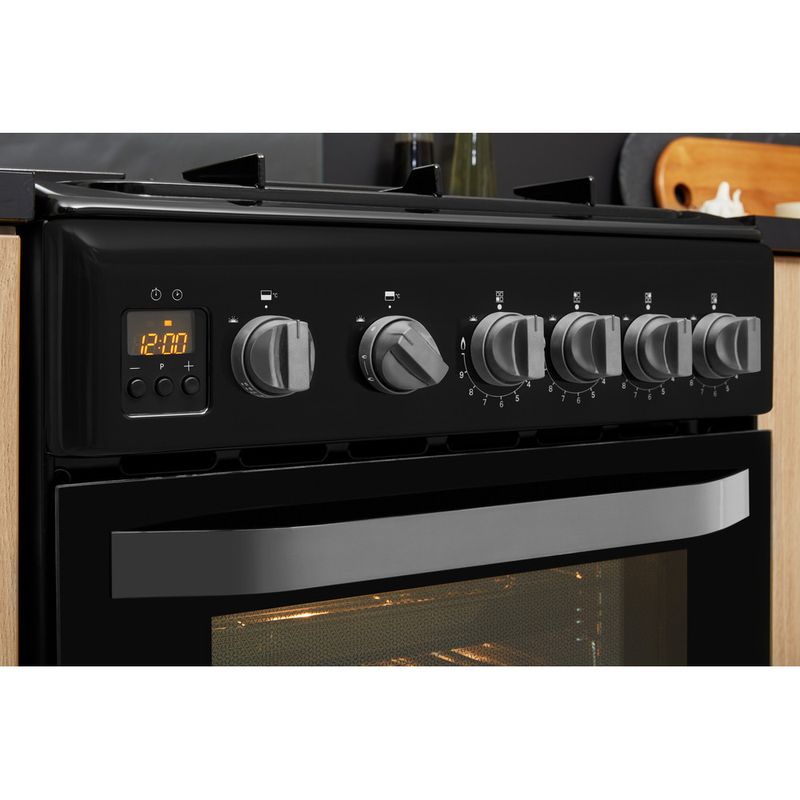 Hotpoint-Double-Cooker-HD5G00CCBK-UK-Black-A--Enamelled-Sheetmetal-Lifestyle-control-panel