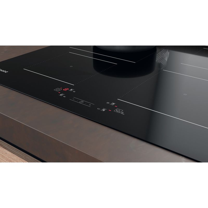 Hotpoint HOB TQ 1460S NE Black Induction vitroceramic Lifestyle control panel