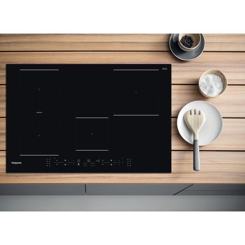 Hotpoint HOB TB 3977B BF Black Induction vitroceramic Lifestyle frontal