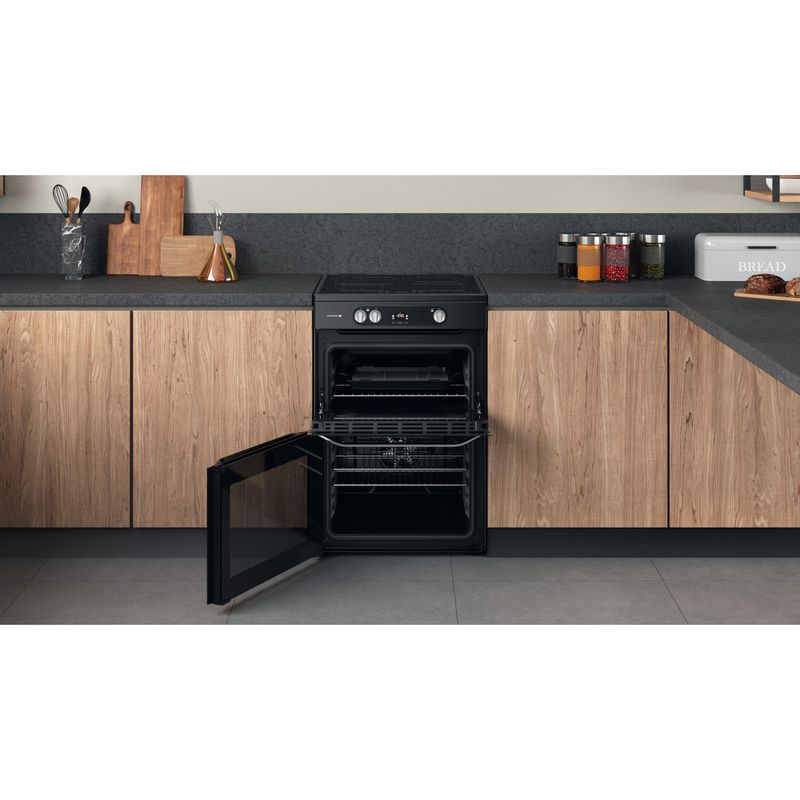 Hotpoint Double Cooker HDM67I9H2CB/U Black A Lifestyle frontal open