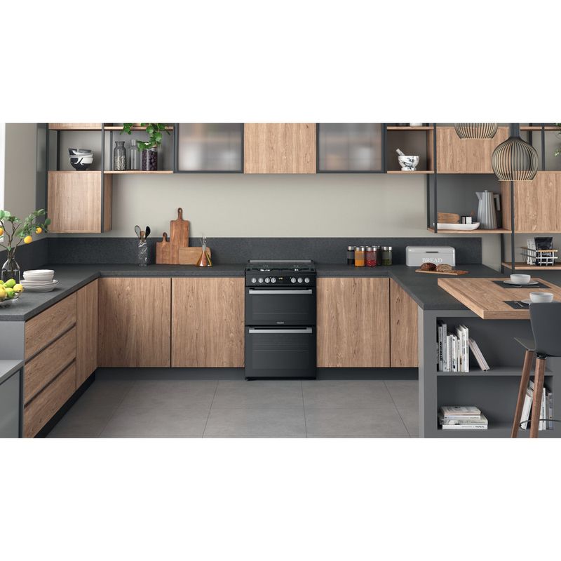 Hotpoint-Double-Cooker-HDM67G9C2CSB-UK-Black-A-Lifestyle-frontal