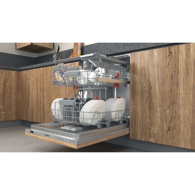 Hotpoint-Dishwasher-Built-in-HIC-3C33-CWE-UK-Full-integrated-D-Lifestyle-perspective-open