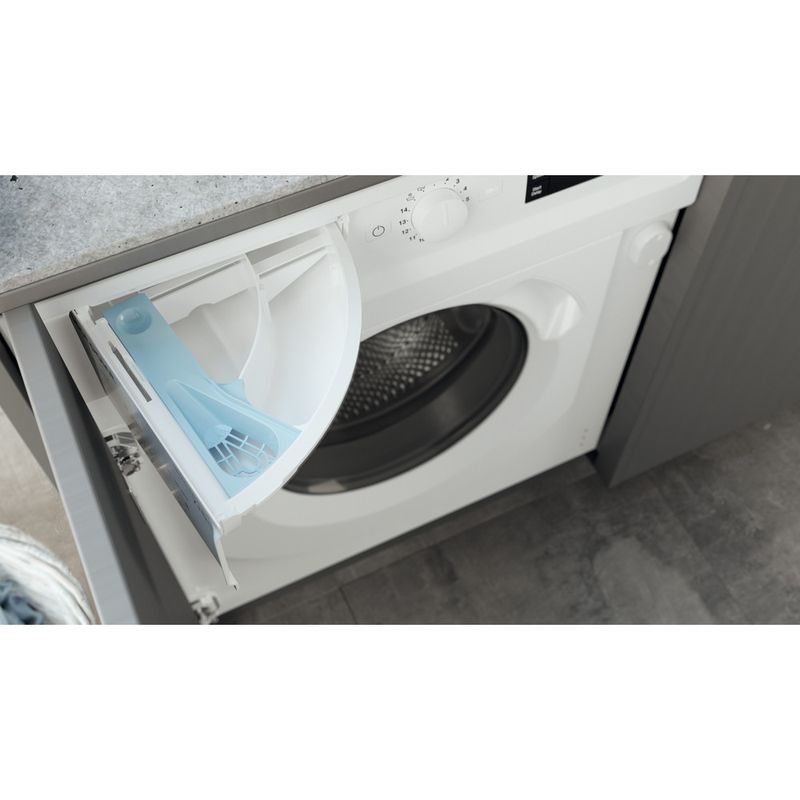 Hotpoint Washer dryer Built-in BI WDHG 75148 UK N White Front loader Drawer