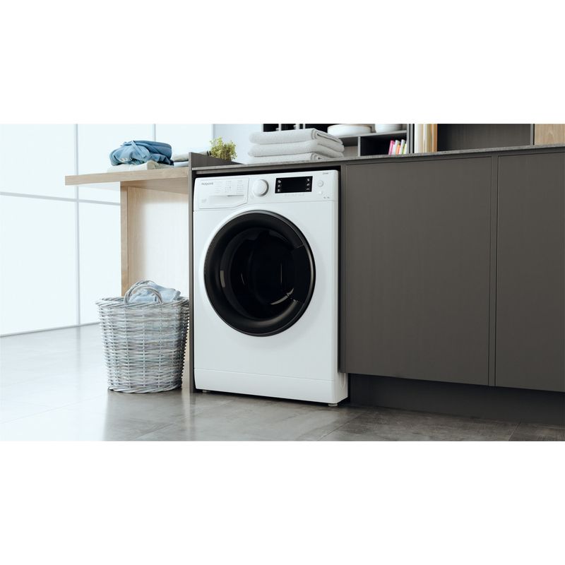 Hotpoint Washer dryer Freestanding RD 966 JD UK N White Front loader Lifestyle perspective