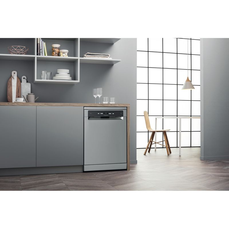 Hotpoint Dishwasher Freestanding HFC 3C26 WC X UK Freestanding E Lifestyle perspective