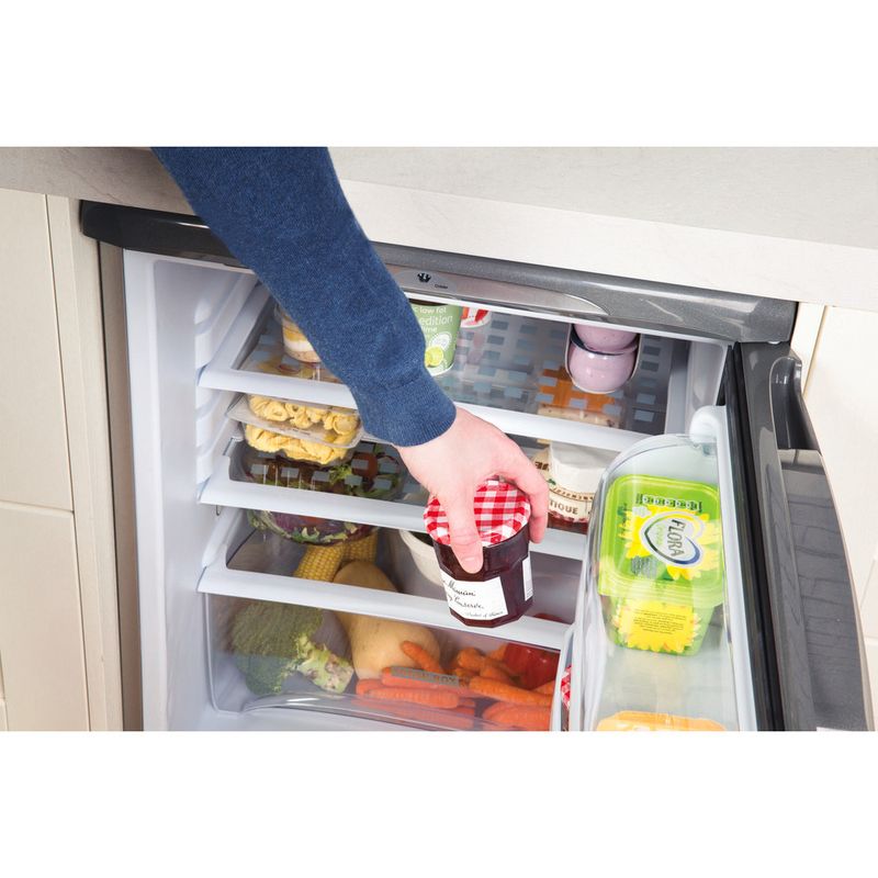 Hotpoint-Refrigerator-Freestanding-RLA36G-1-Graphite-Lifestyle-people