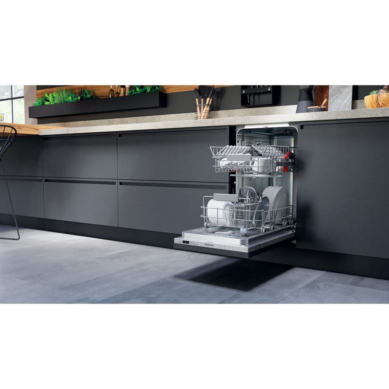 Hotpoint Dishwasher Built-in HSICIH 4798 BI UK Full-integrated E Lifestyle perspective open