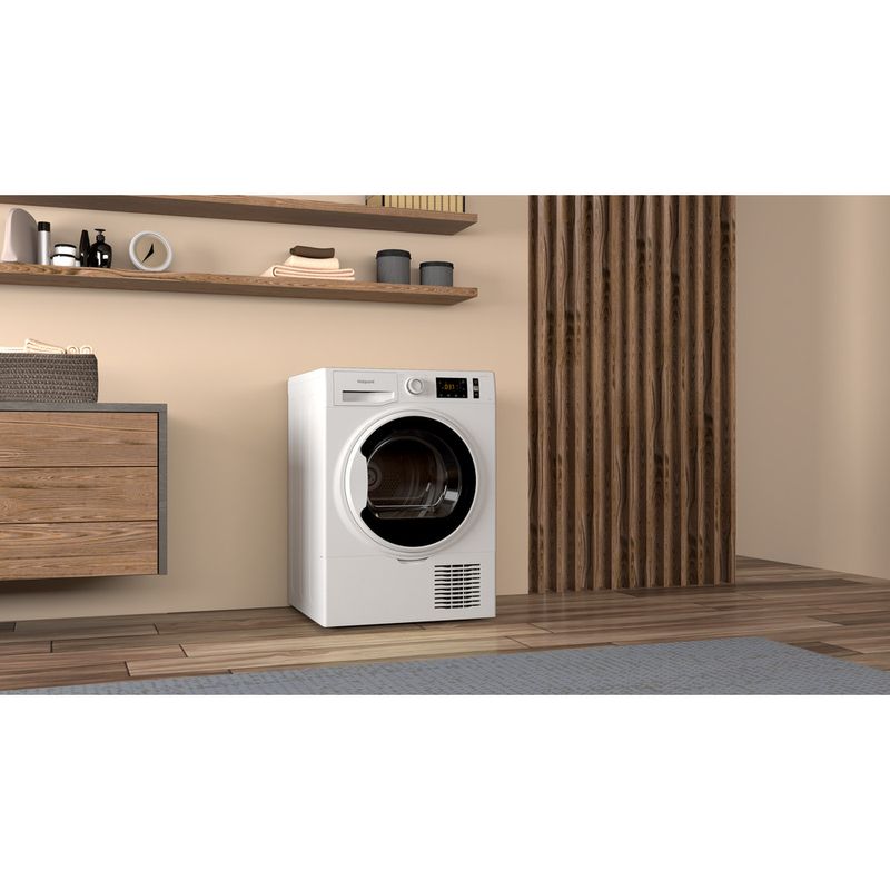 Hotpoint Dryer H3 D91WB UK White Lifestyle perspective
