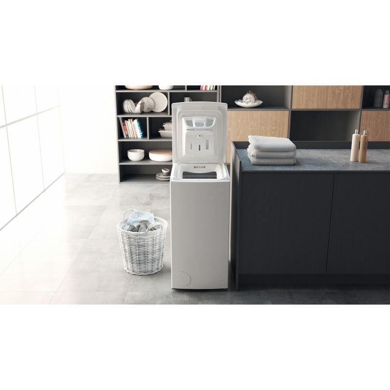 Hotpoint Washing machine Freestanding WMTF 722U UK N White Top loader E Lifestyle frontal open