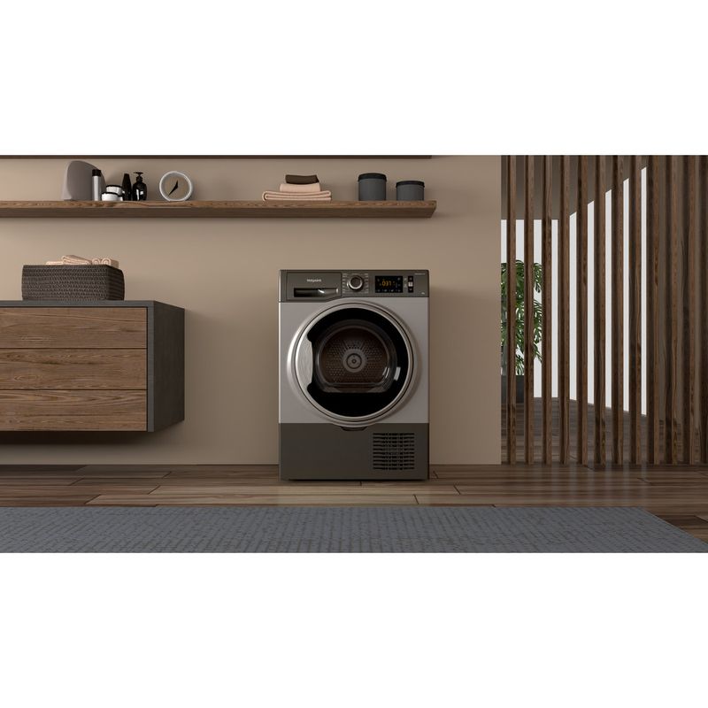 Hotpoint Dryer H3 D81GS UK Graphite Lifestyle frontal