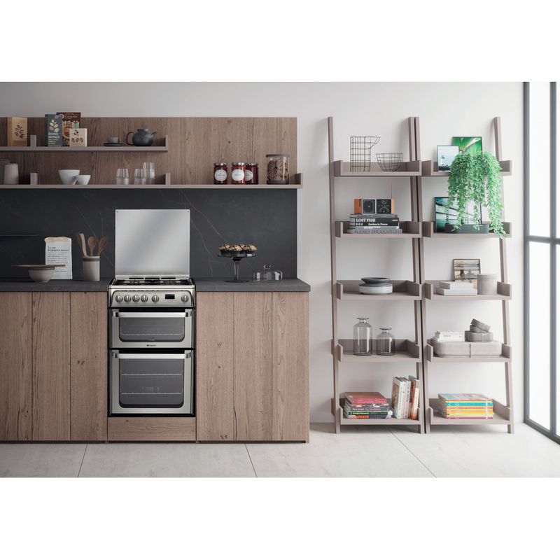 Hotpoint-Double-Cooker-HUG61X-Inox-A--Stainless-steel-Lifestyle-frontal