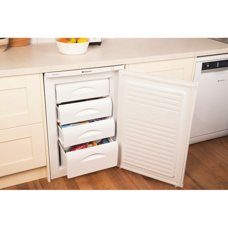Hotpoint-Freezer-Freestanding-RZAAV22P.1-White-Lifestyle-perspective-open