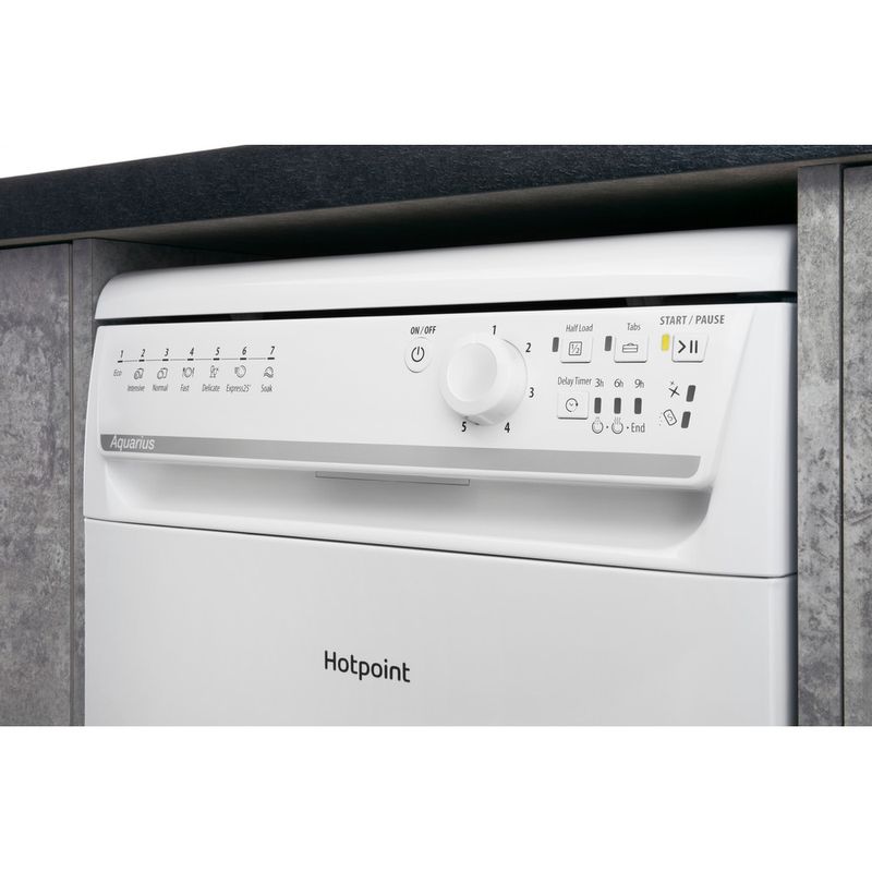 Hotpoint-Dishwasher-Freestanding-SIAL-11010-P-Freestanding-A-Lifestyle-control-panel