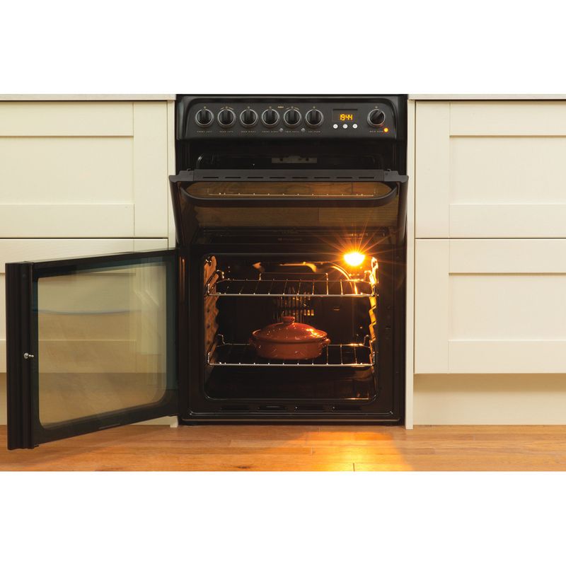 Hotpoint-Double-Cooker-DUE61BC-Charcoal-grey-A-Vitroceramic-Lifestyle-frontal-open