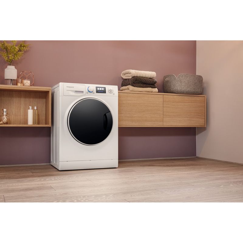 Hotpoint-Washing-machine-Freestanding-RZ-1066-W-UK-White-Front-loader-A----Lifestyle-perspective