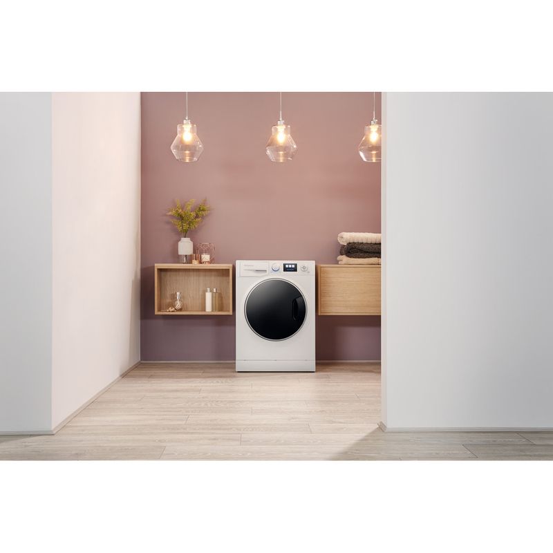 Hotpoint-Washing-machine-Freestanding-RZ-1066-W-UK-White-Front-loader-A----Lifestyle-frontal
