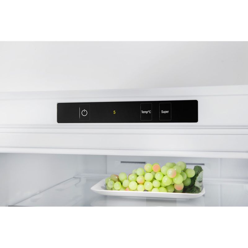 Hotpoint-Fridge-Freezer-Freestanding-LAL85-FF1I-W-WTD-White-2-doors-Lifestyle-control-panel