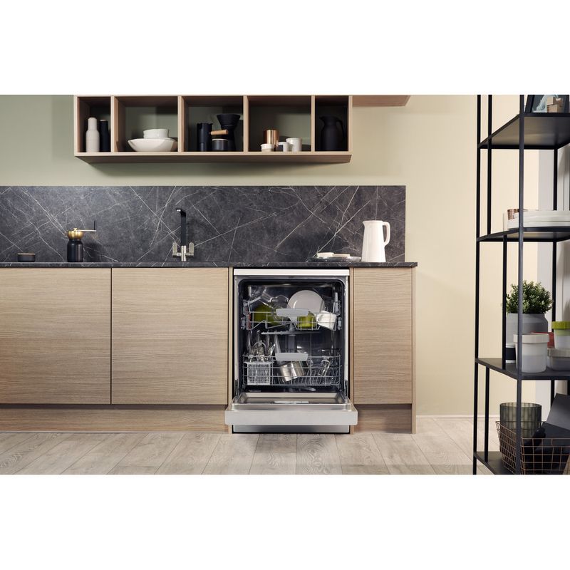 Hotpoint-Dishwasher-Freestanding-HDFC-2B-26-SV-UK-Freestanding-A-Lifestyle-frontal-open