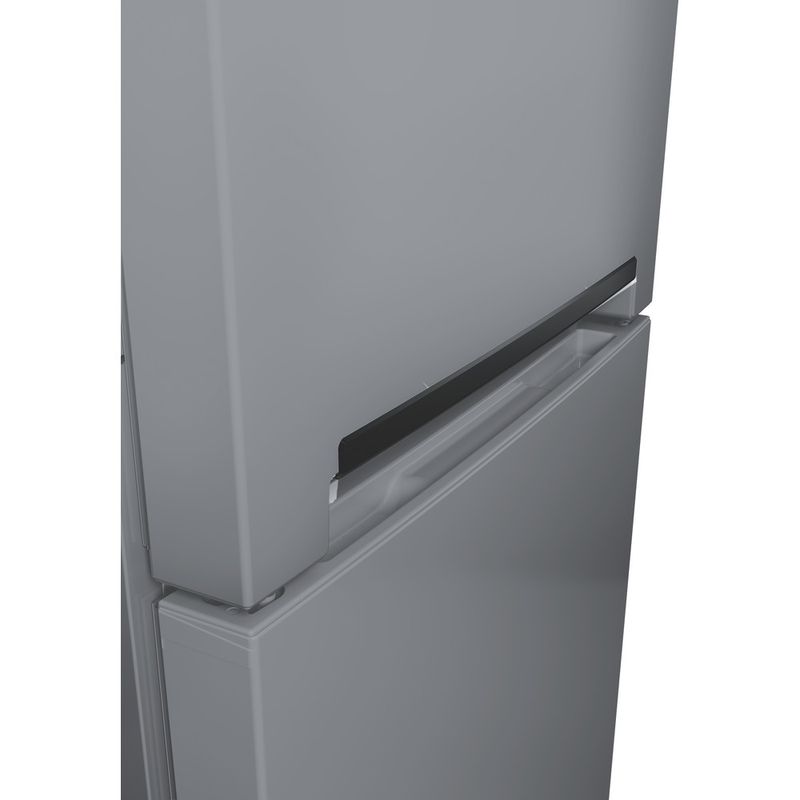 Hotpoint-Fridge-Freezer-Freestanding-TDC-85-T1I-G-Graphite-2-doors-Lifestyle-detail