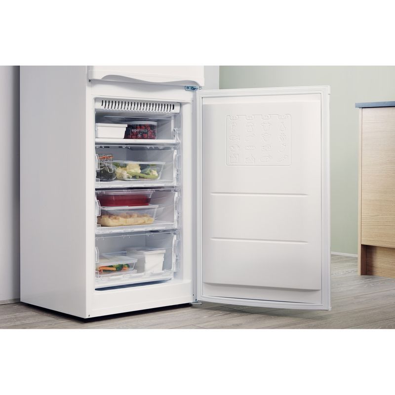 Freestanding fridge freezer Hotpoint HBNF 5517 W UK