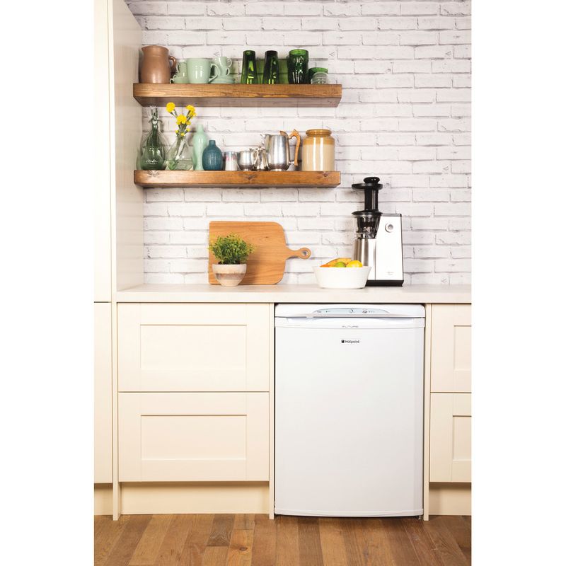 Hotpoint-Freezer-Freestanding-FZA36P.1-Global-white-Lifestyle-frontal