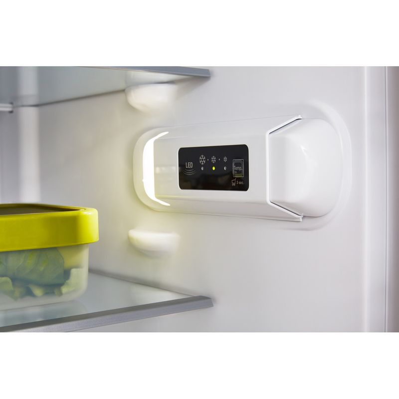 Hotpoint-Fridge-Freezer-Freestanding-H8-A1E-W-WTD-UK.1-White-2-doors-Lifestyle-control-panel