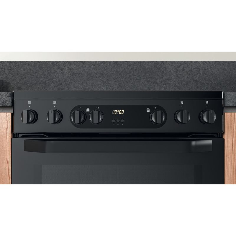 Hotpoint Double Cooker HDM67V9CMB/UK Black A Lifestyle control panel