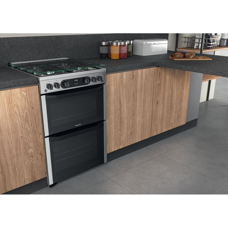 Hotpoint Double Cooker HDM67G0CCX/UK Inox A+ Lifestyle perspective