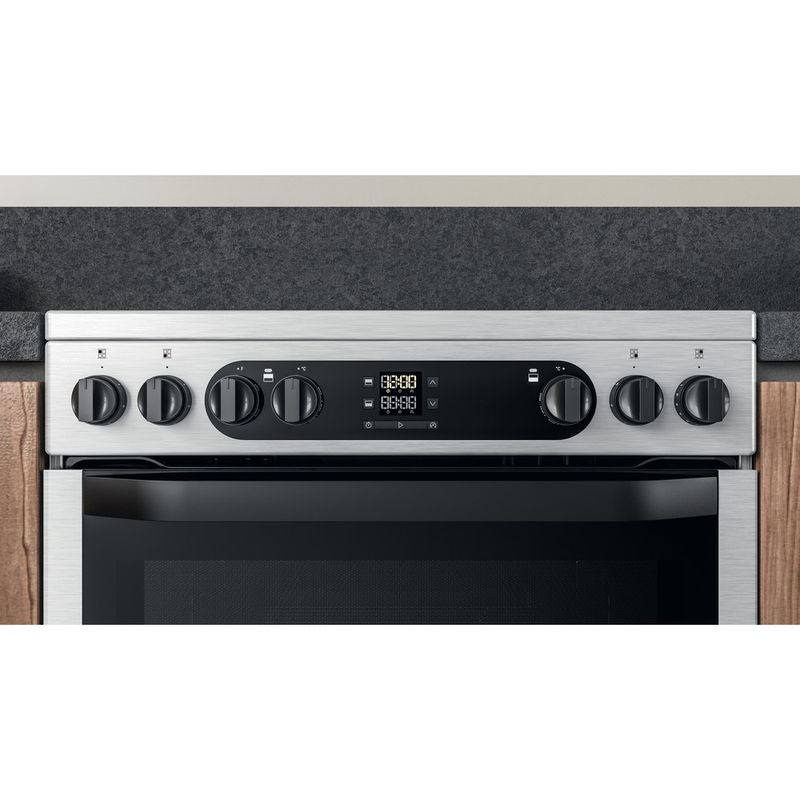 Hotpoint Double Cooker HDM67V9DCX/UK Inox A Lifestyle control panel