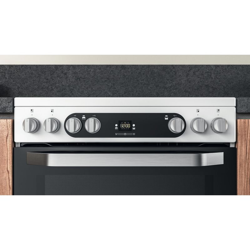 Hotpoint-Double-Cooker-HDM67V9HCW-UK-1-White-A-Lifestyle-control-panel