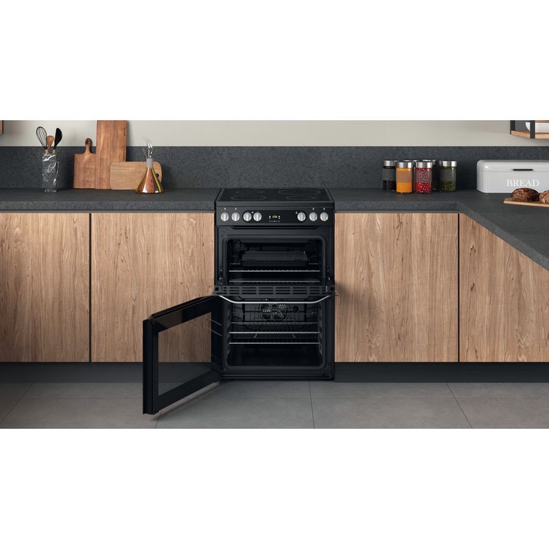 Hotpoint Double Cooker HDM67V9HCB/U Black A Lifestyle frontal open