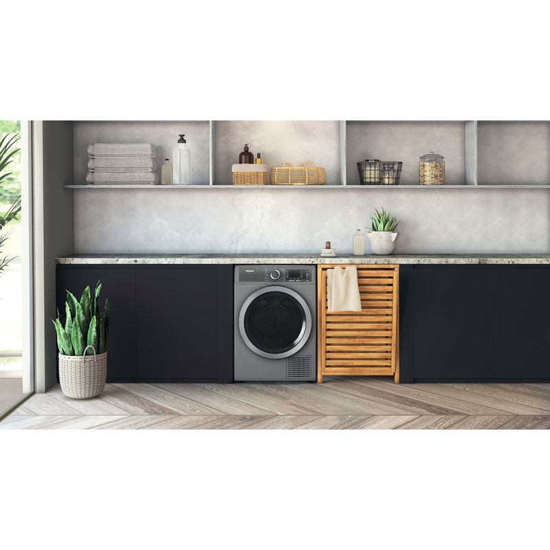 Hotpoint Dryer H8 D94SB UK Silver Lifestyle frontal