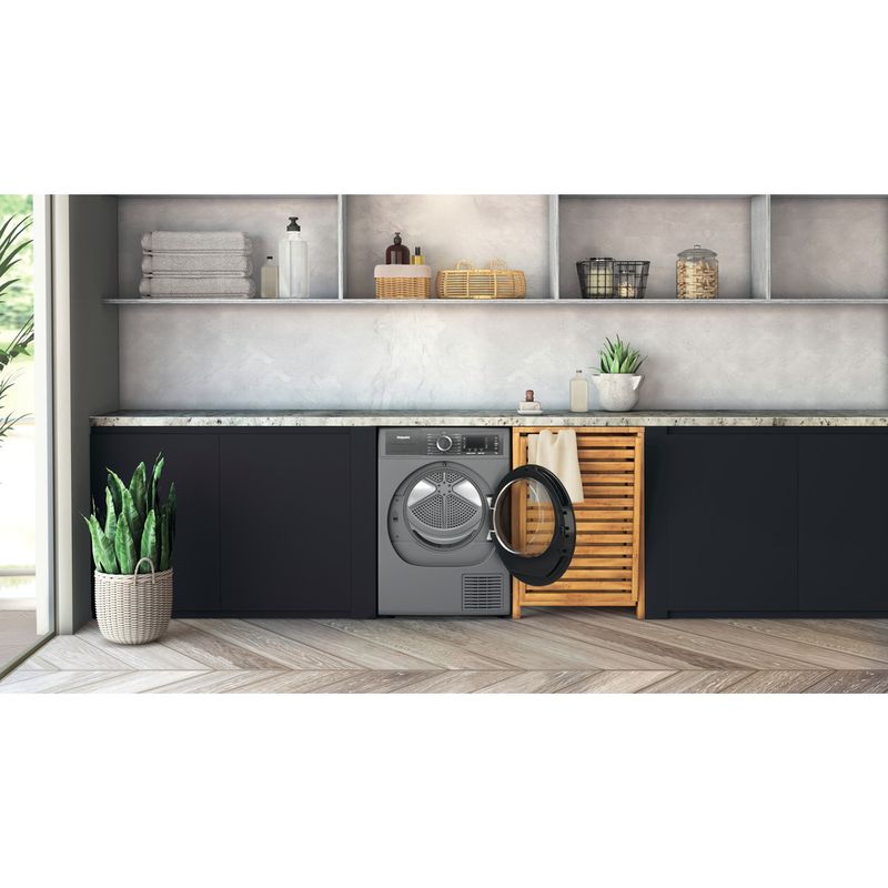 Hotpoint Dryer H8 D94SB UK Silver Lifestyle frontal open