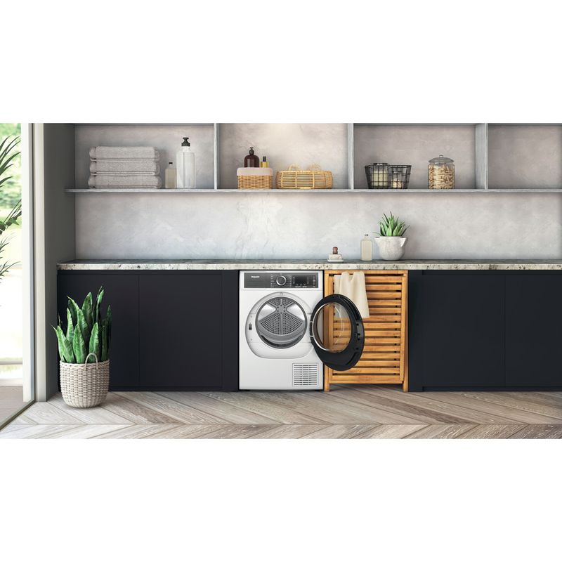 Hotpoint-Dryer-H8-D94WB-UK-White-Lifestyle-frontal-open