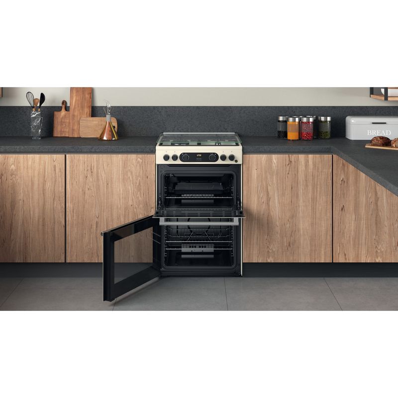 Hotpoint-Double-Cooker-CD67G0C2CJ-UK-Jasmine-A--Lifestyle-frontal-open