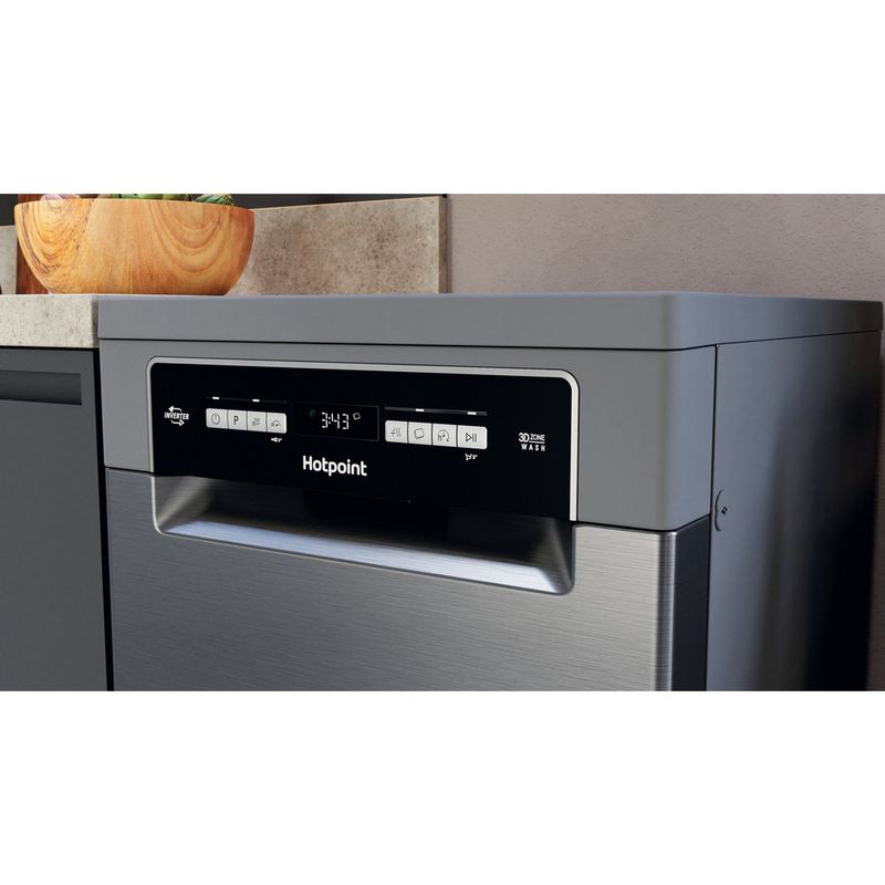 Hotpoint-Dishwasher-Freestanding-HSFO-3T223-W-X-UK-N-Freestanding-E-Lifestyle-control-panel