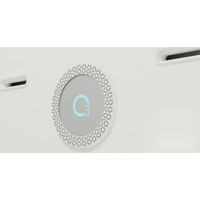 Hotpoint-Fridge-Freezer-Freestanding-H7X-93T-W-White-2-doors-Lifestyle-detail