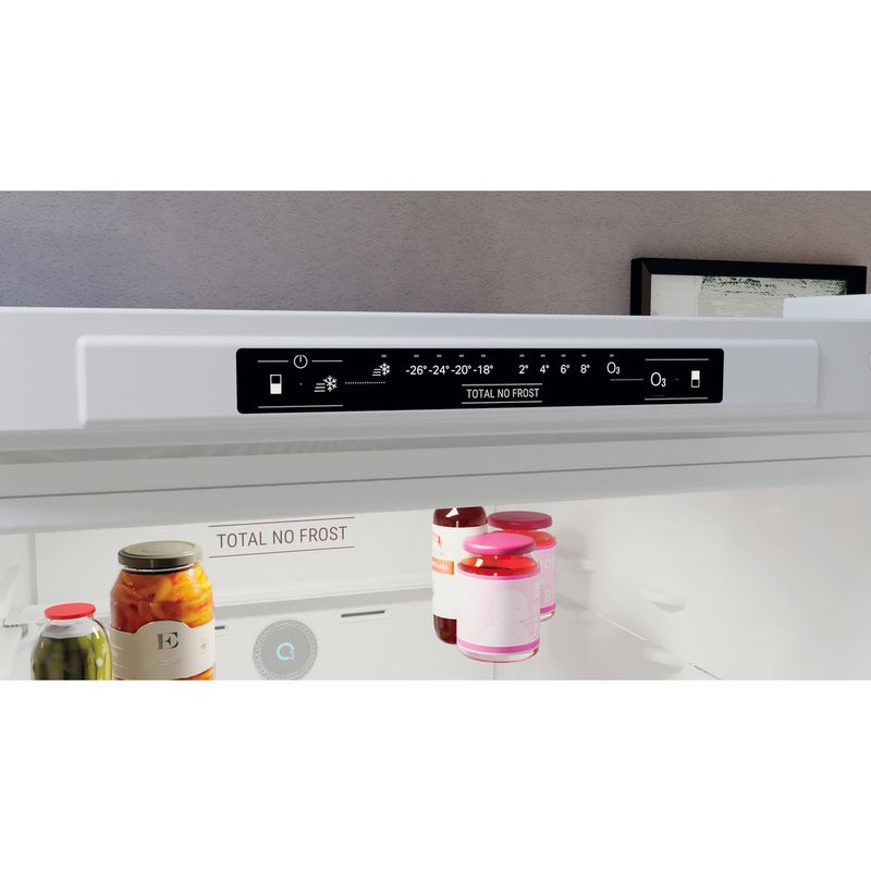 Hotpoint-Fridge-Freezer-Freestanding-H7X-83A-W-White-2-doors-Lifestyle-control-panel